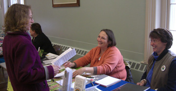 Earth Day event voter reg table